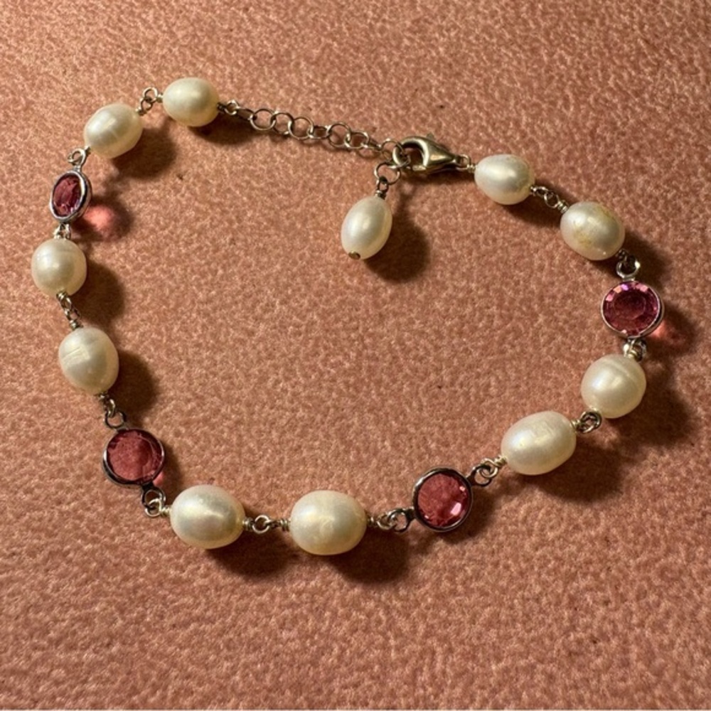 Elegant Sterling Silver, Pearl and Pink Crystal Bracelet